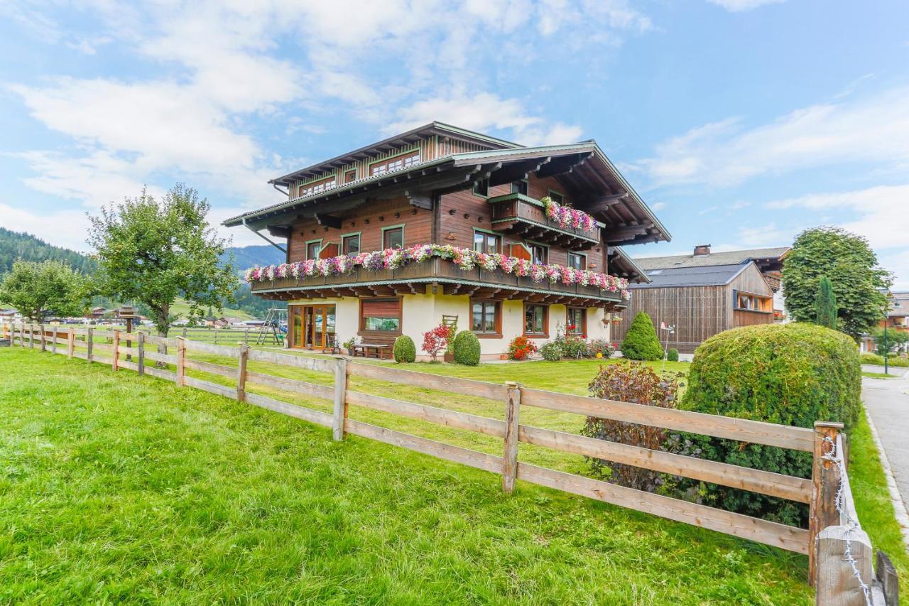 Bauernhof Vorderklinglhub &landhaus Olga * Flachau
